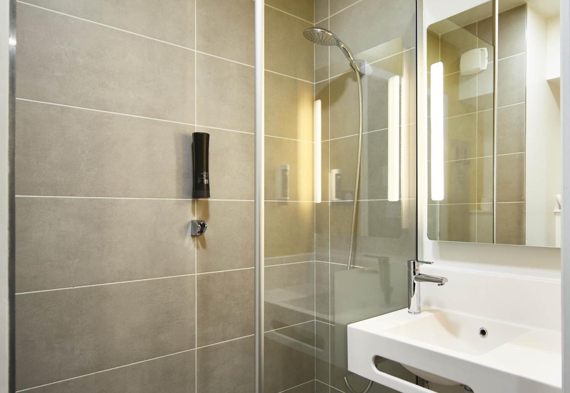 B&B Hotel Bois D'Arcy Saint Quentin En Yvelines Kültér fotó